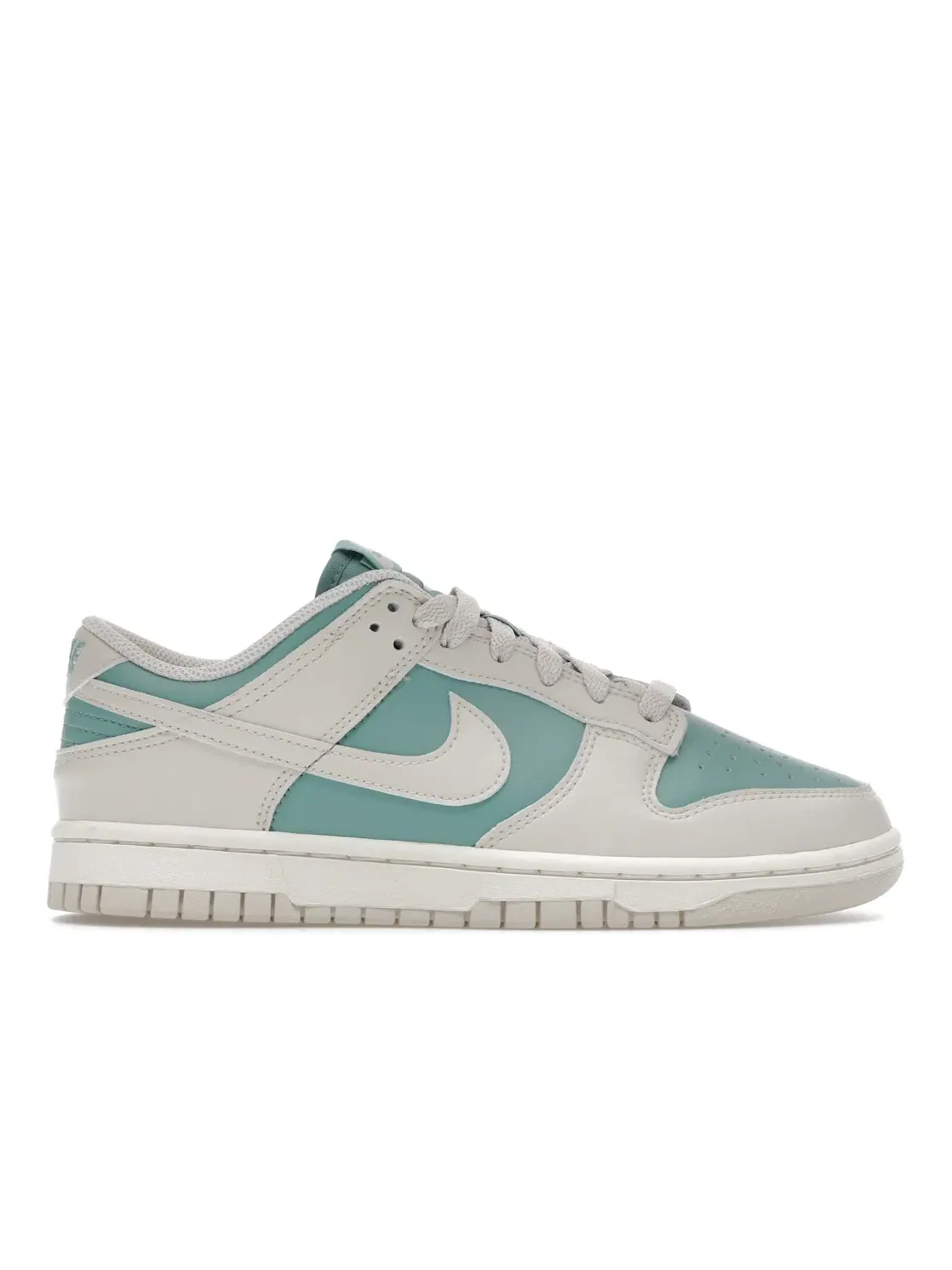 Женские кроссовки Lifestyle Nike Dunk Low — изображение 1 из 4, светлый коричневый