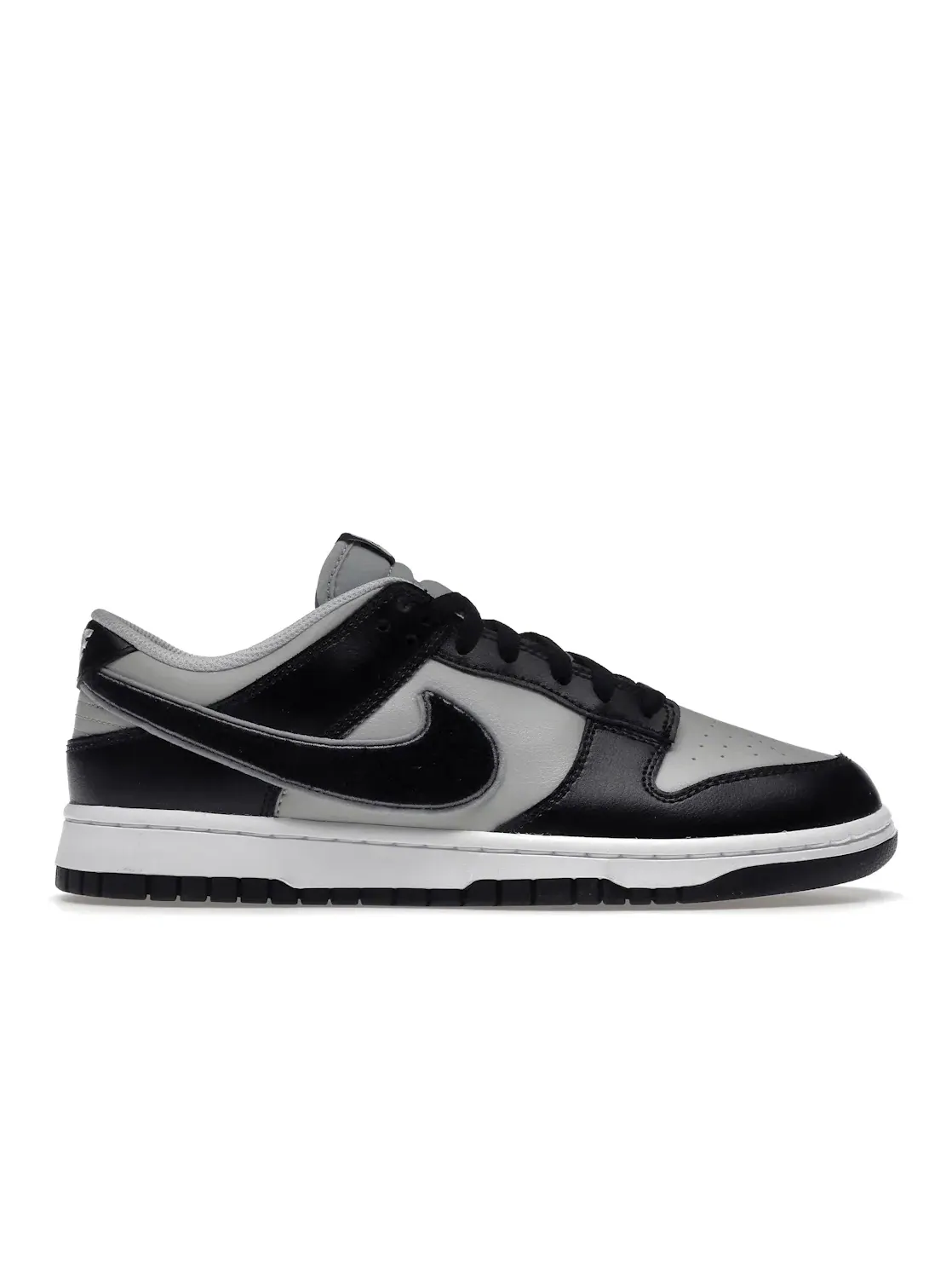 Мужские кроссовки Lifestyle с принтом Nike Dunk Low Chenille Swoosh Nike — изображение 1 из 4, черный/серый/белый