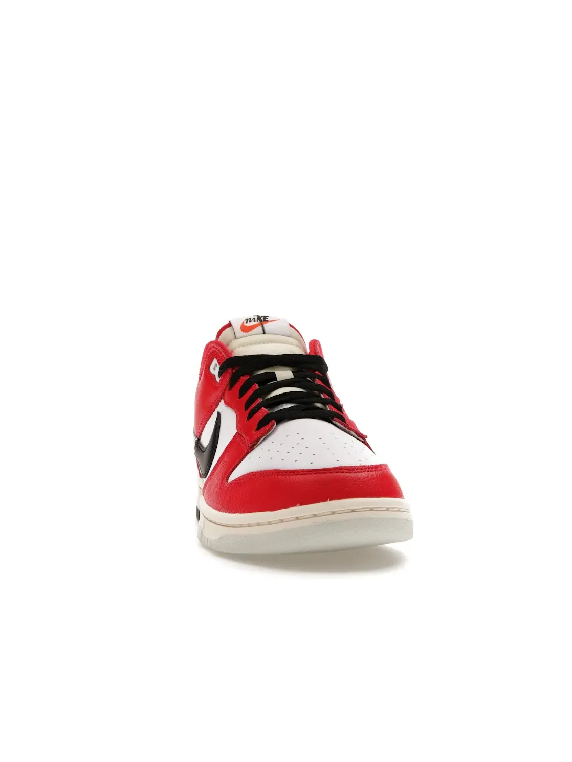 Мужские кроссовки lifestyle с раздельным цветом Nike Dunk Low — изображение 2 из 4