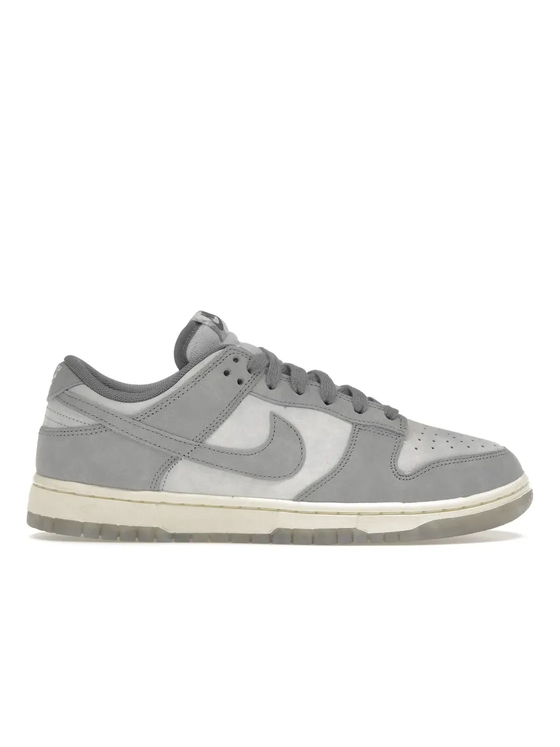 Женские кроссовки Lifestyle Nike Dunk Low — изображение 1 из 2, серый/серый