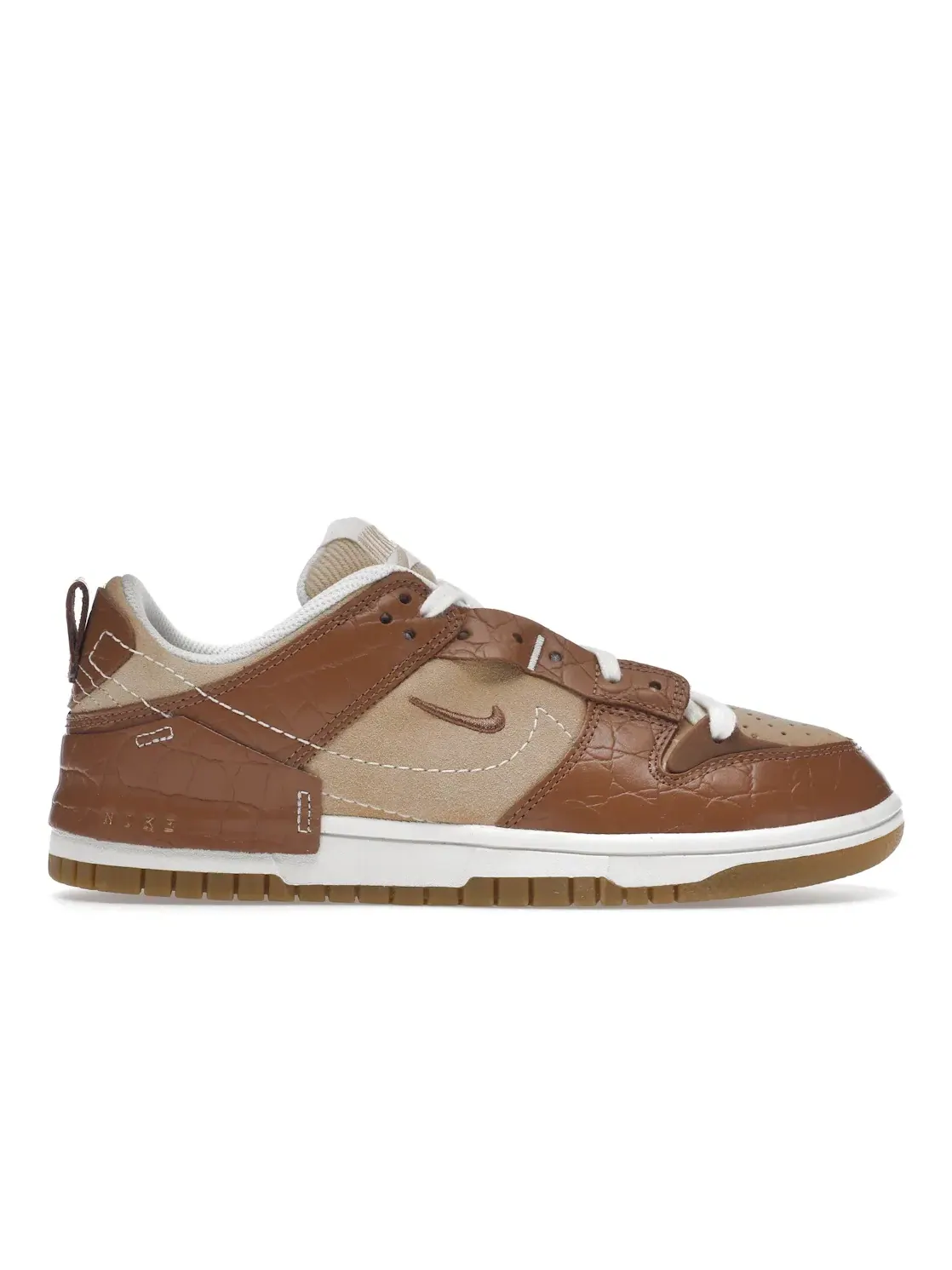 Женские кроссовки с принтом под крокодиловую кожу Nike Dunk Low Disrupt 2 SE — изображение 1 из 4, белый