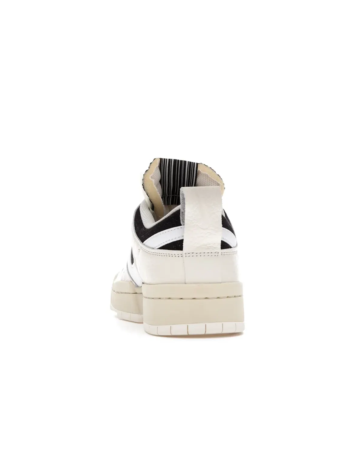 Женские кроссовки с полускрытым логотипом Nike Dunk Low Disrupt Nike — изображение 4 из 4