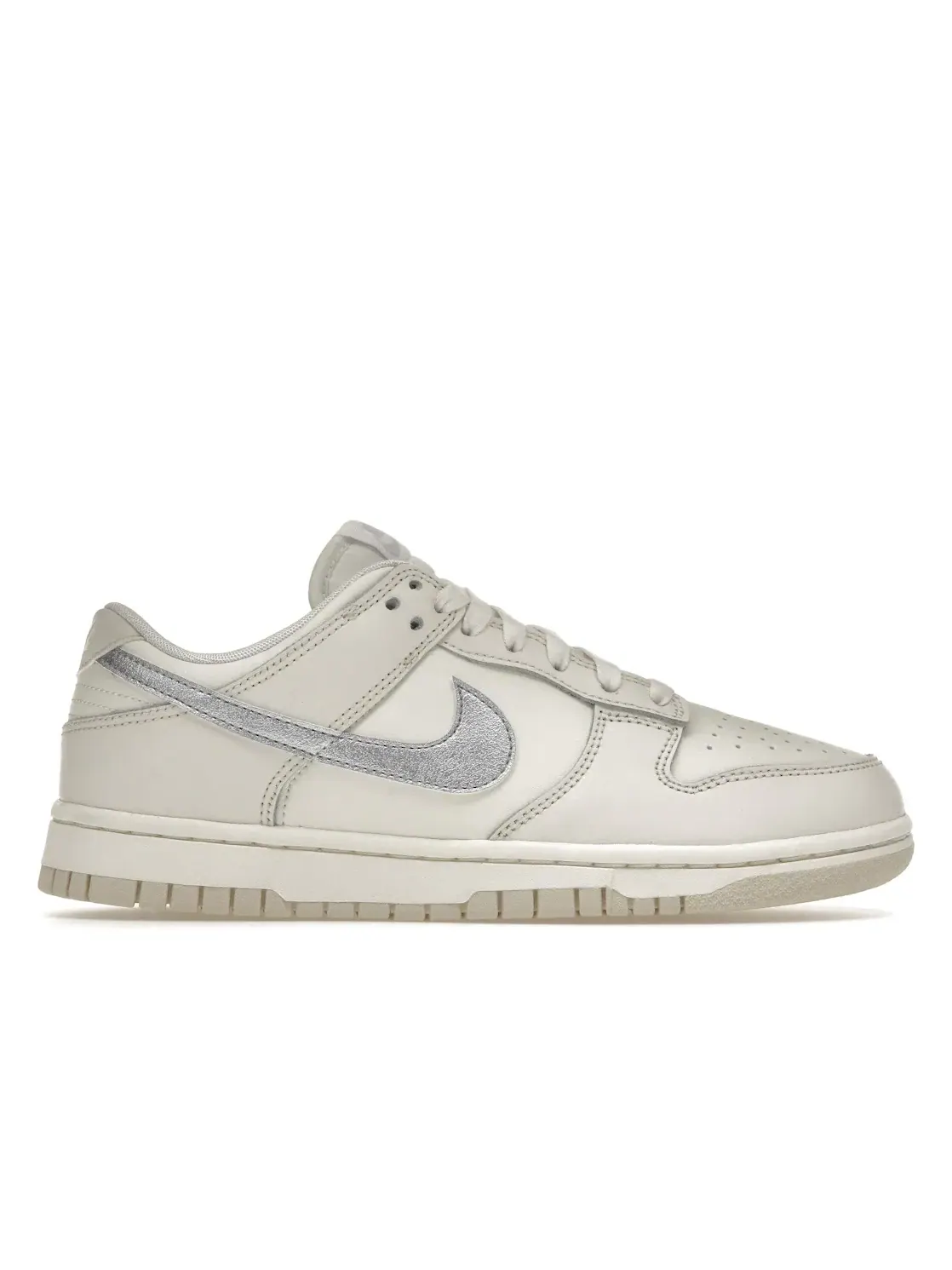 Женские кроссовки с низкой посадкой Nike Dunk Low Essential — изображение 1 из 4, фиолетовый