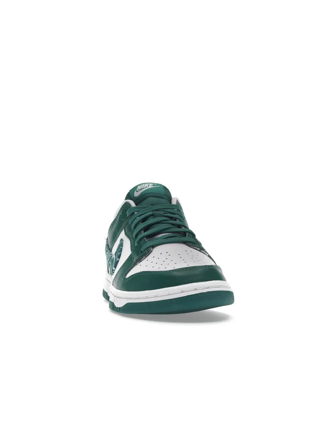 Женские кроссовки с принтом Paisley Pack Nike Dunk Low Essential — изображение 2 из 4, белый/-белый