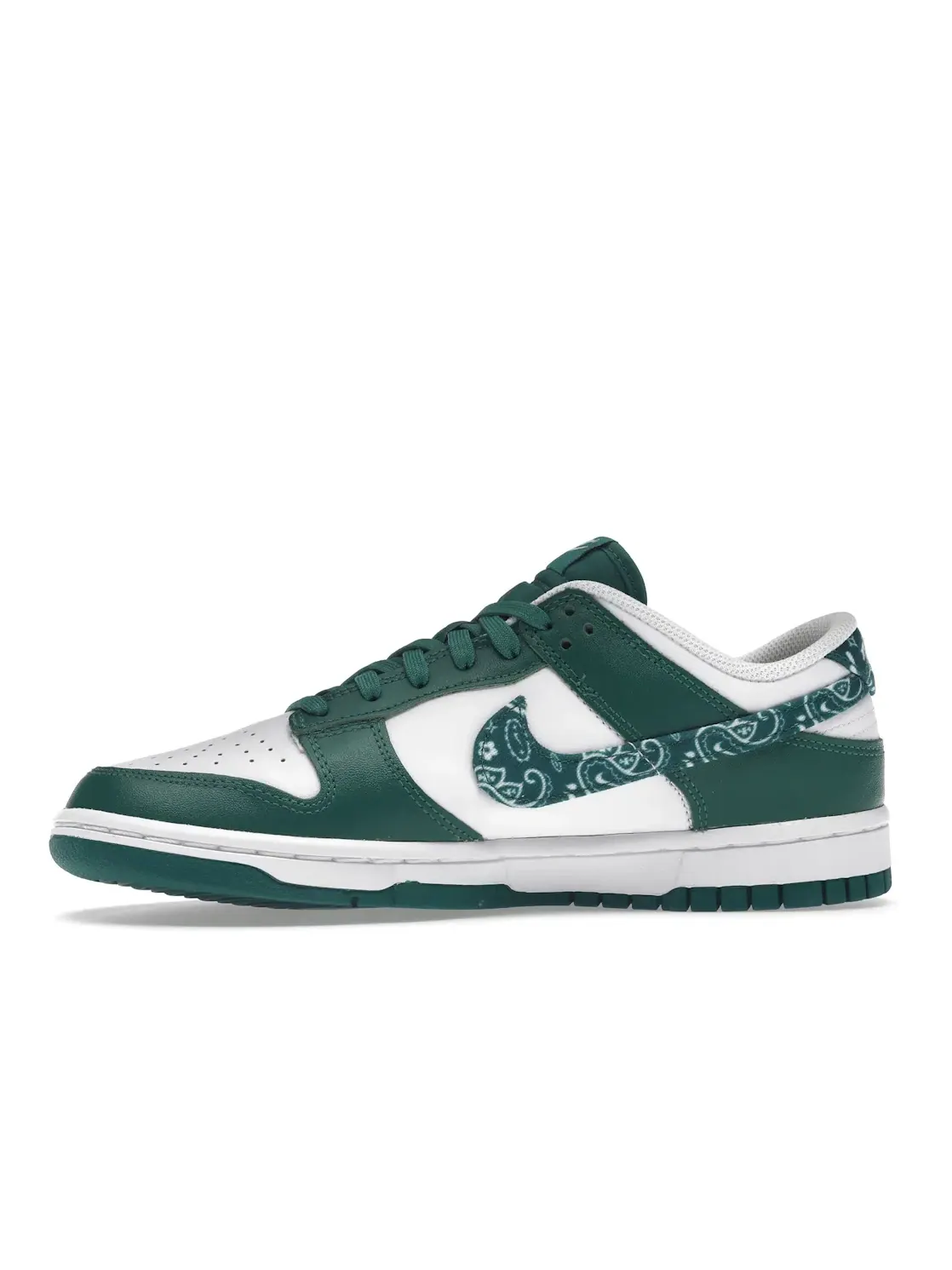 Женские кроссовки с принтом Paisley Pack Nike Dunk Low Essential — изображение 3 из 4, белый/-белый