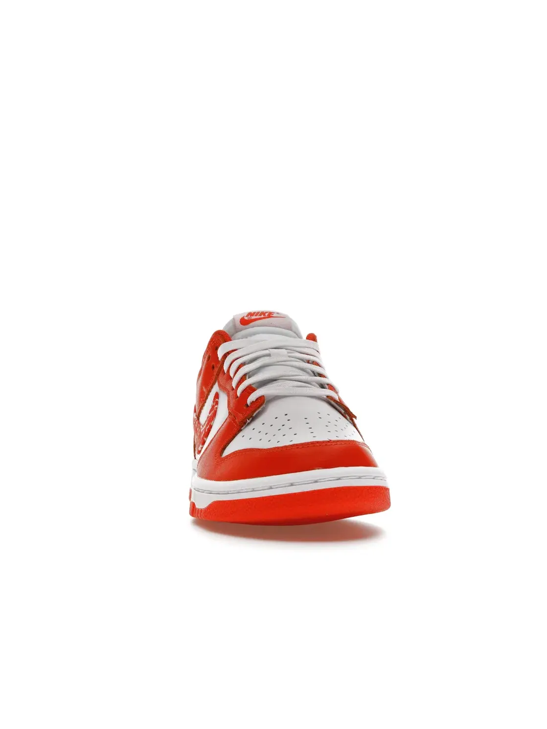 Женские кроссовки с принтом Nike Dunk Low Essential Nike — изображение 2 из 4, белый/оранжевый-белый