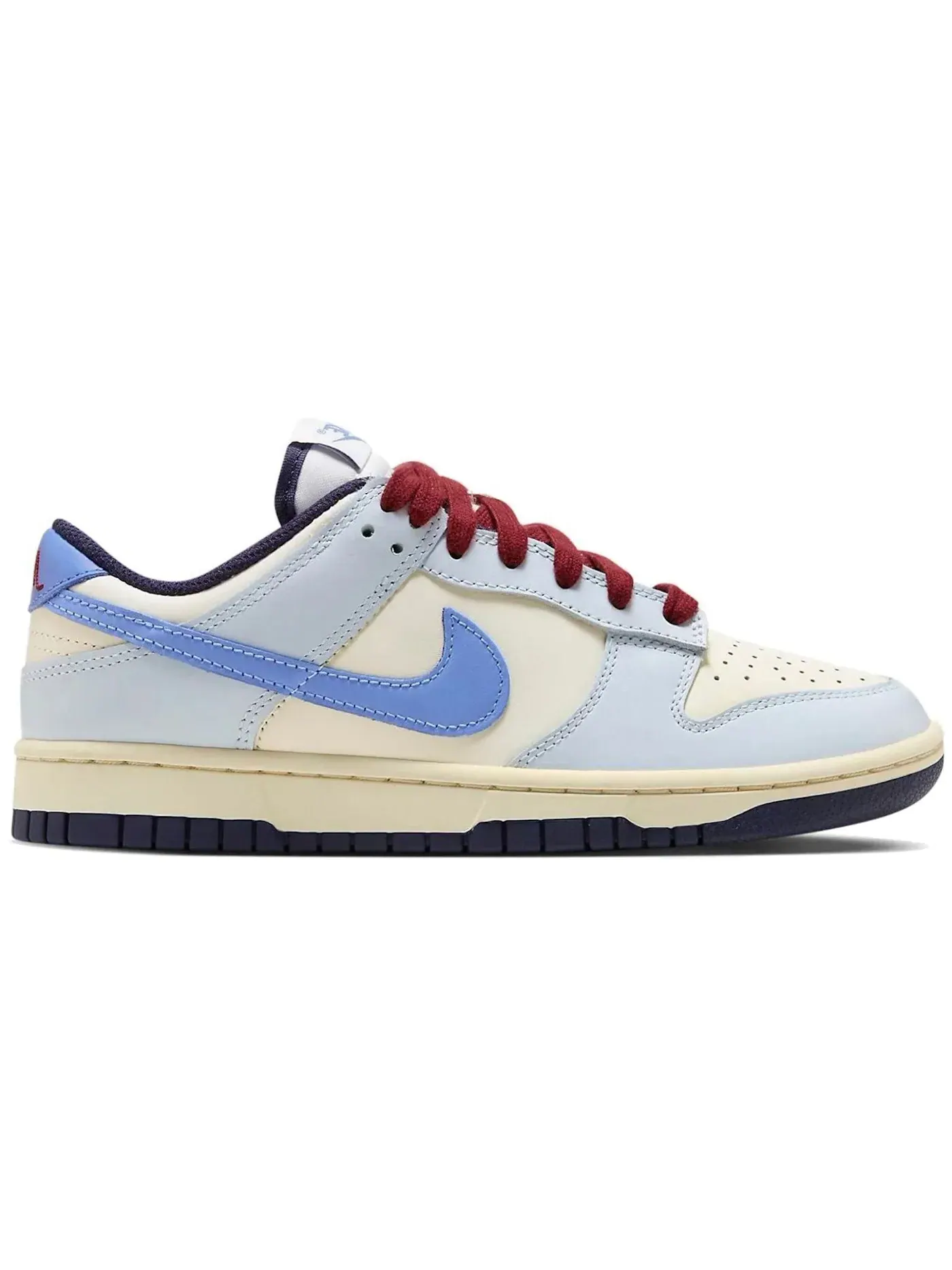 Женские кроссовки повседневные Nike Dunk Low Nike — изображение 1 из 1
