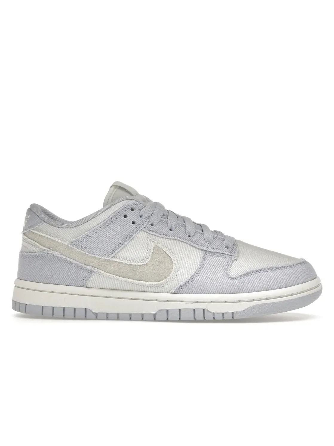 Женские кроссовки Lifestyle Nike Dunk Low — изображение 1 из 4, платиновый/белый