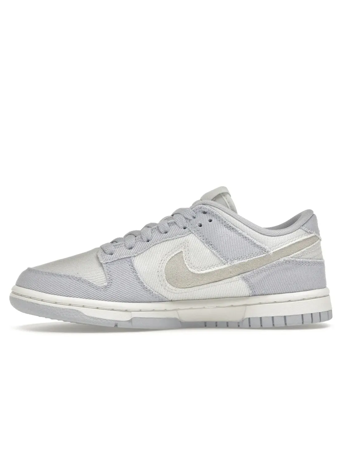 Женские кроссовки Lifestyle Nike Dunk Low — изображение 3 из 4, платиновый/белый