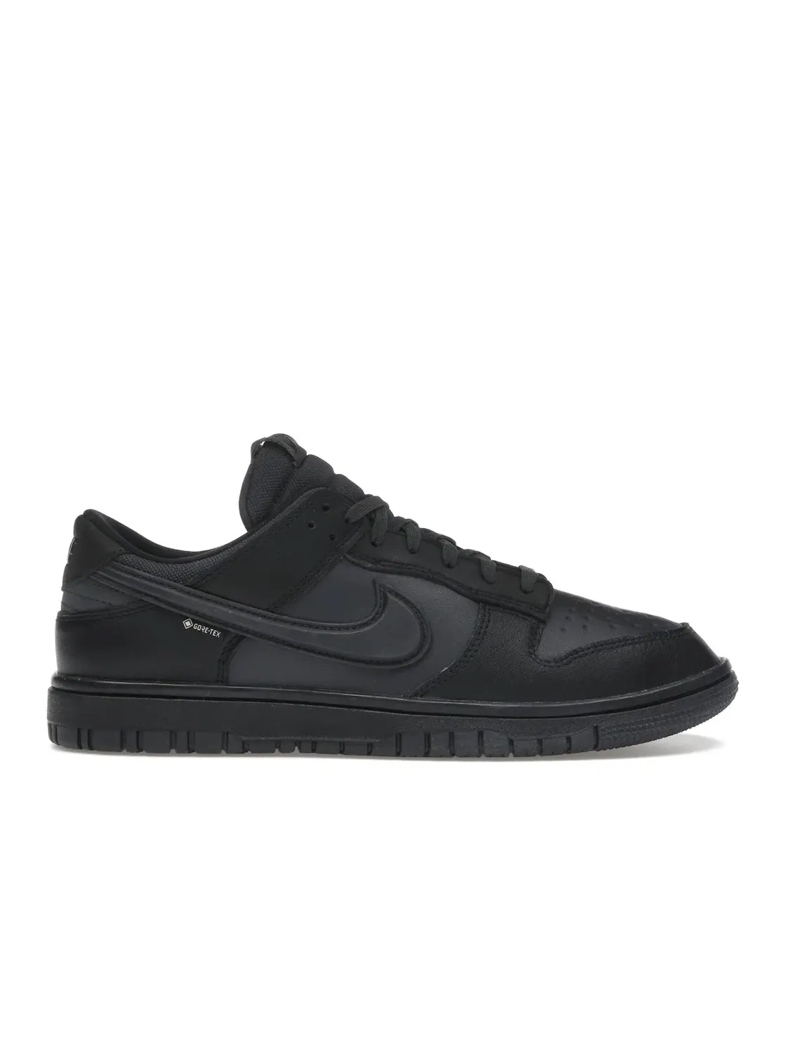 Мужские кроссовки с защитой от непогоды Nike Dunk Low Gore-Tex Nike — изображение 1 из 4, черный черный черный