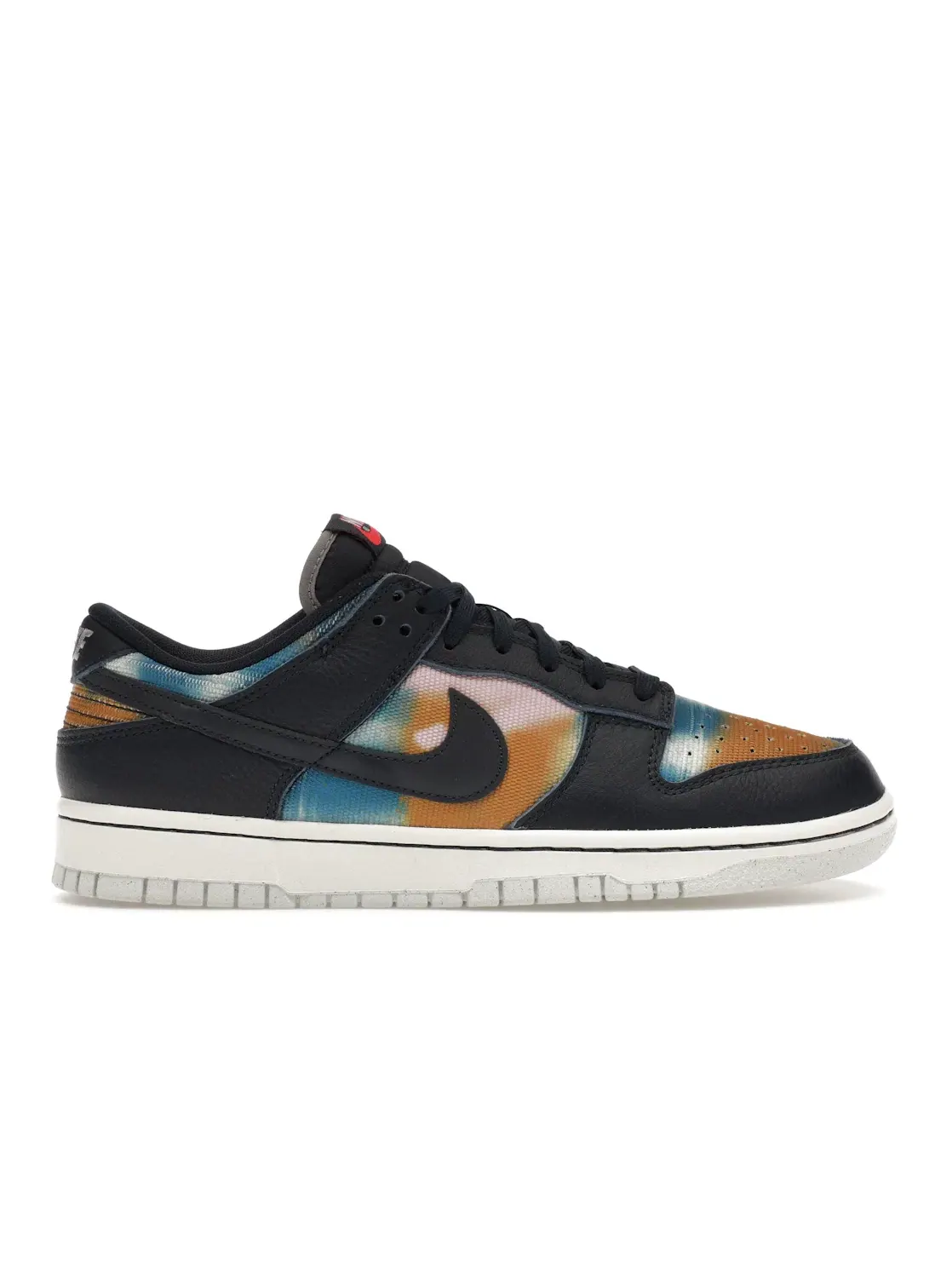Мужские кроссовки Lifestyle Nike Dunk Low — изображение 1 из 4, белый-серый-красный
