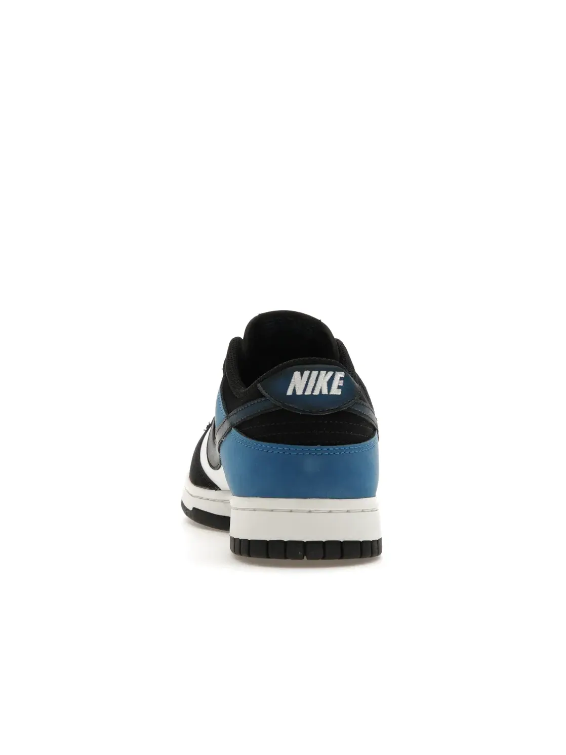 Мужские кроссовки с классическим дизайном Nike Dunk Low Nike — изображение 4 из 4, белый/синий-черный-белый