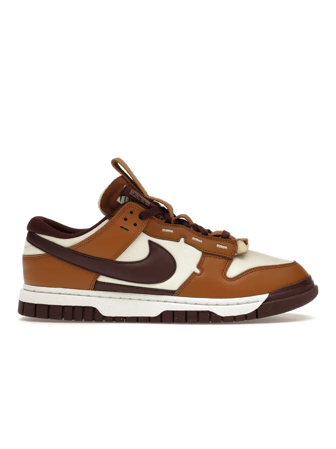 Мужские кроссовки с увеличенным дизайном Nike Dunk Low Jumbo Nike — изображение 1 из 4, светлый бежевый/бордовый