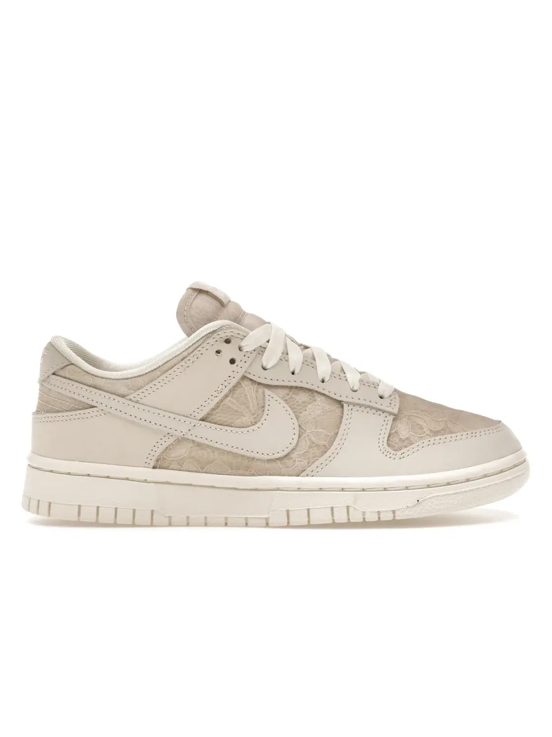 Женские кроссовки Lifestyle с цветовой блокировкой Nike Dunk Low — изображение 1 из 4, светлый коричневый