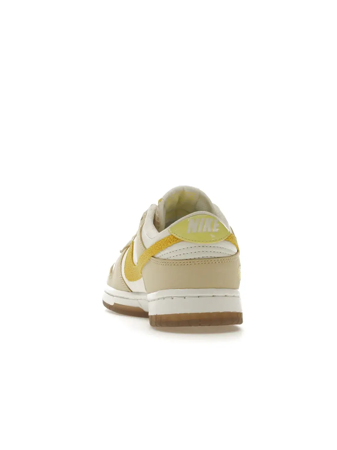 Женские кроссовки Lifestyle Nike Dunk Low — изображение 4 из 4, желтый