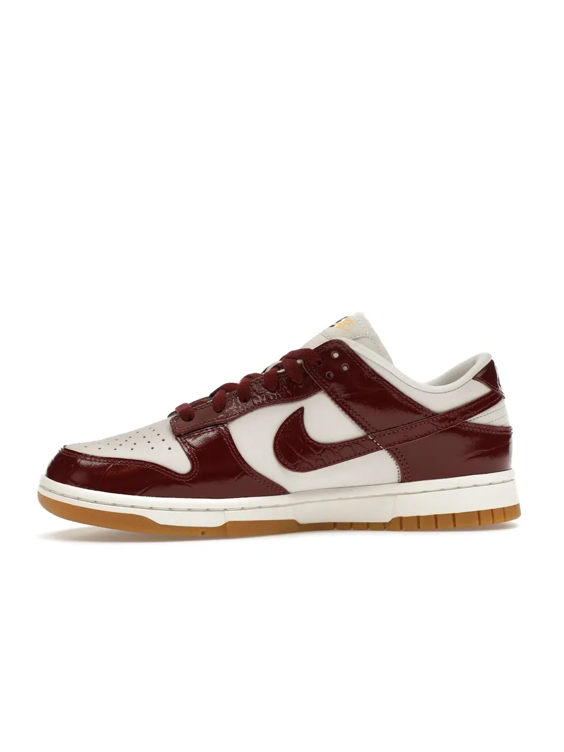 Женские кроссовки с крокодиловым принтом Nike Dunk Low LX — изображение 3 из 4