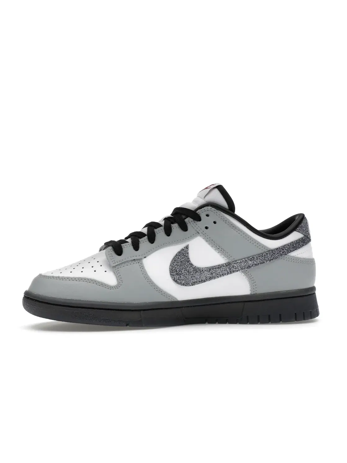 Женские кроссовки с блестками Nike Dunk Low LX — изображение 3 из 4