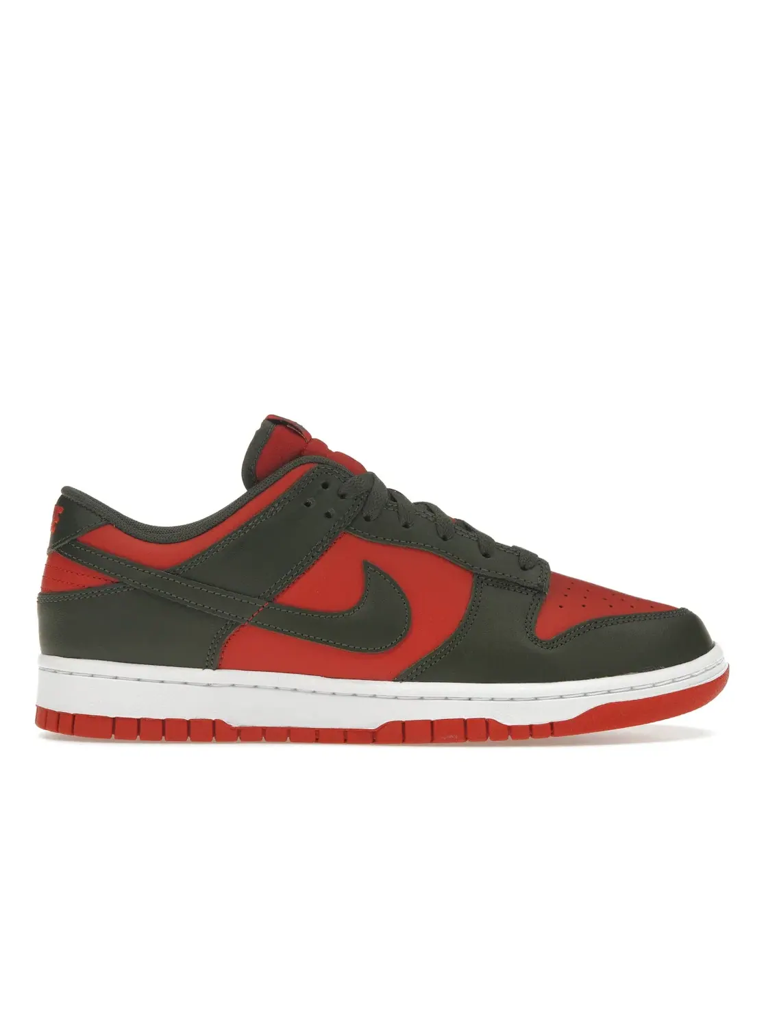 Мужские кроссовки с кожаным верхом Nike Dunk Low — изображение 1 из 4, красный/хаки/белый