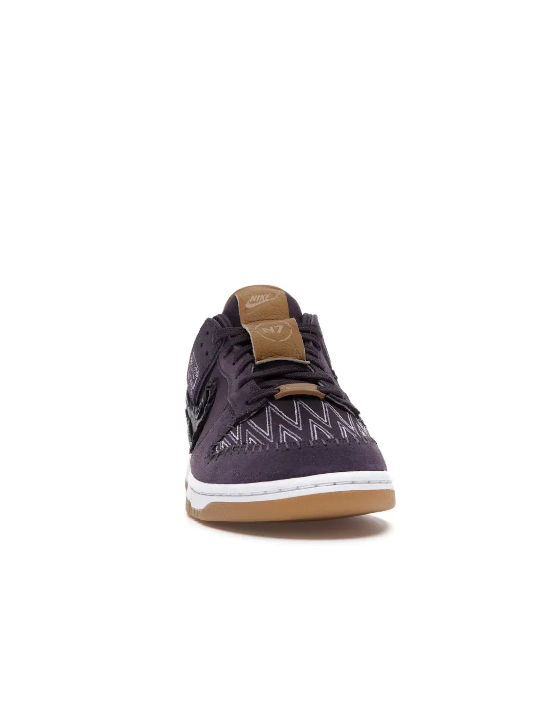 Мужские кроссовки с низким профилем Nike Dunk Low N7 (2021) — изображение 2 из 4, темный/черный