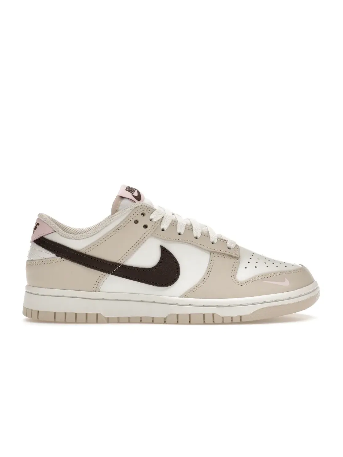 Женские кроссовки с цветовой гаммой Nike Dunk Low Nike — изображение 1 из 4