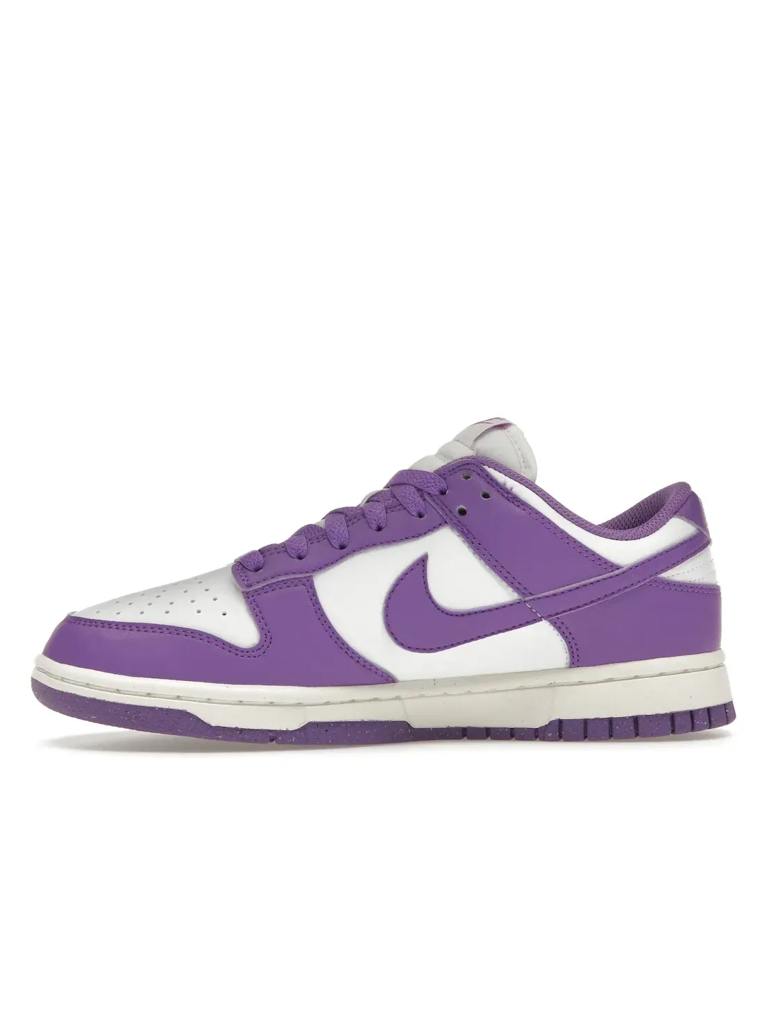 Женские кроссовки с цветным накладками Nike Dunk Low Next Nature — изображение 3 из 4, белый/черный--черный