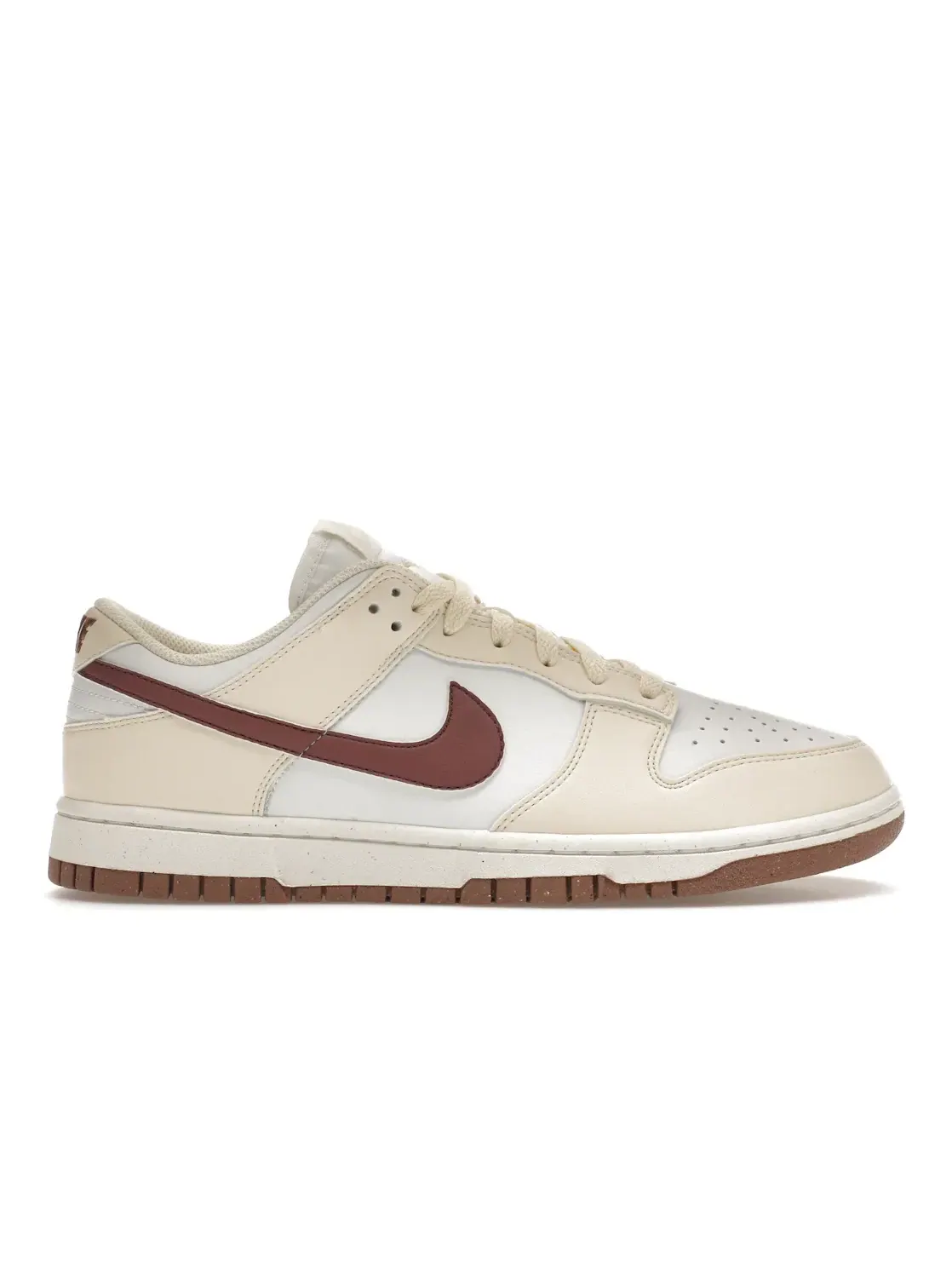 Женские кроссовки с низким верхом Nike Dunk Low Next Nature — изображение 1 из 4, белый