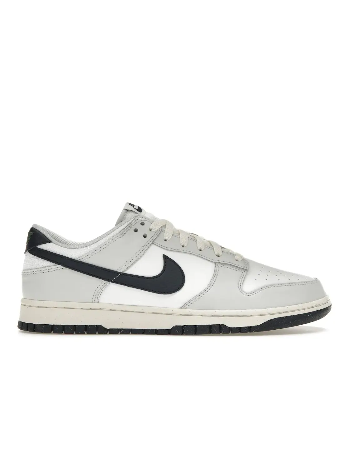 Мужские кроссовки с низким верхом Nike Dunk Low Next Nature Nike — изображение 1 из 4, белый