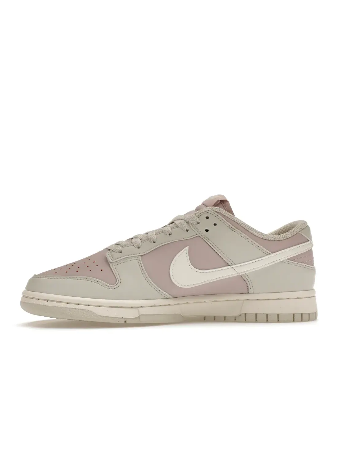Женские кроссовки Lifestyle Nike Dunk Low Next Nature Nike — изображение 3 из 4