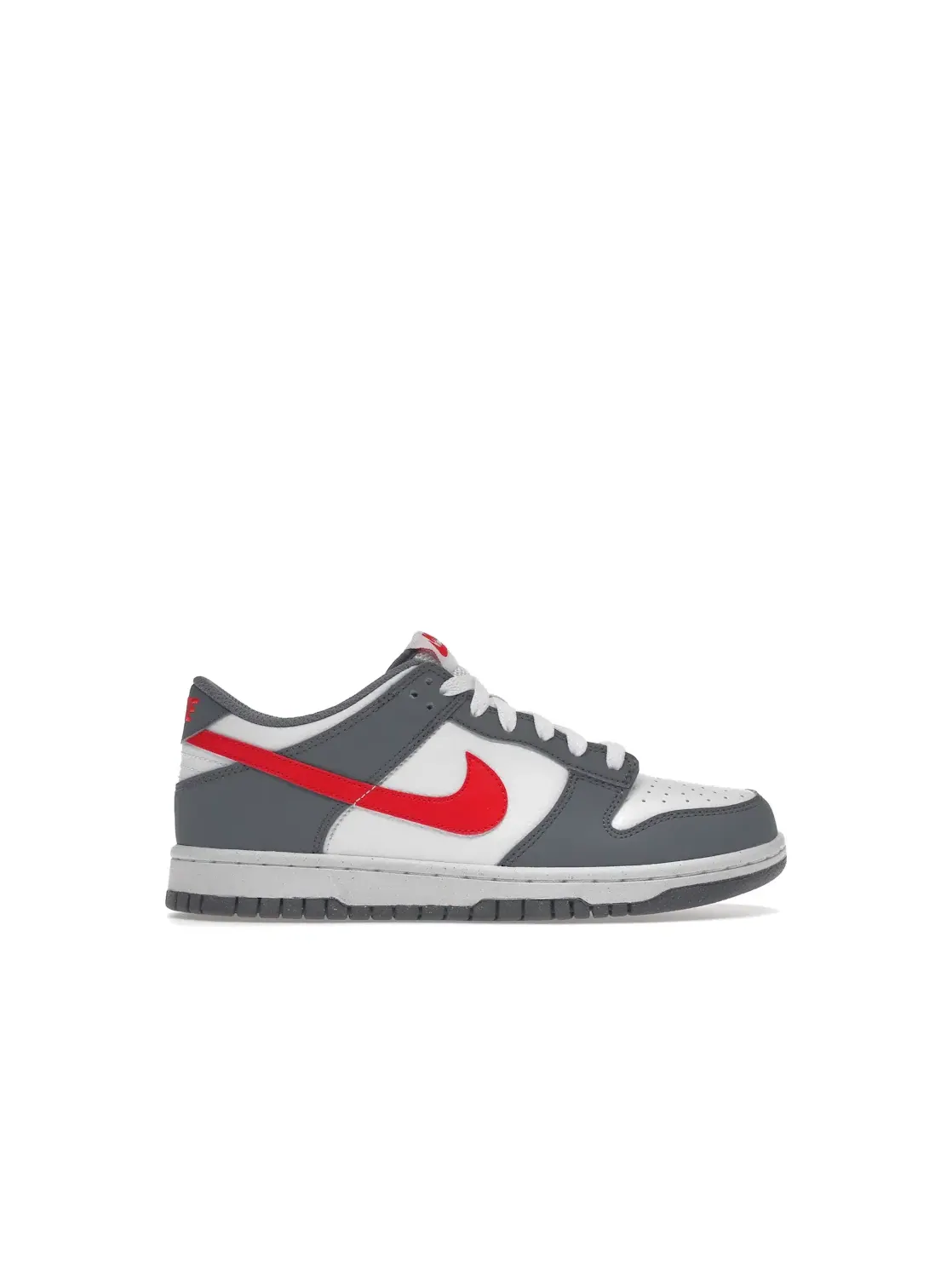 Детские кроссовки Lifestyle с контрастной расцветкой Nike Dunk Low Next Nature — изображение 1 из 4, серый светлый белый