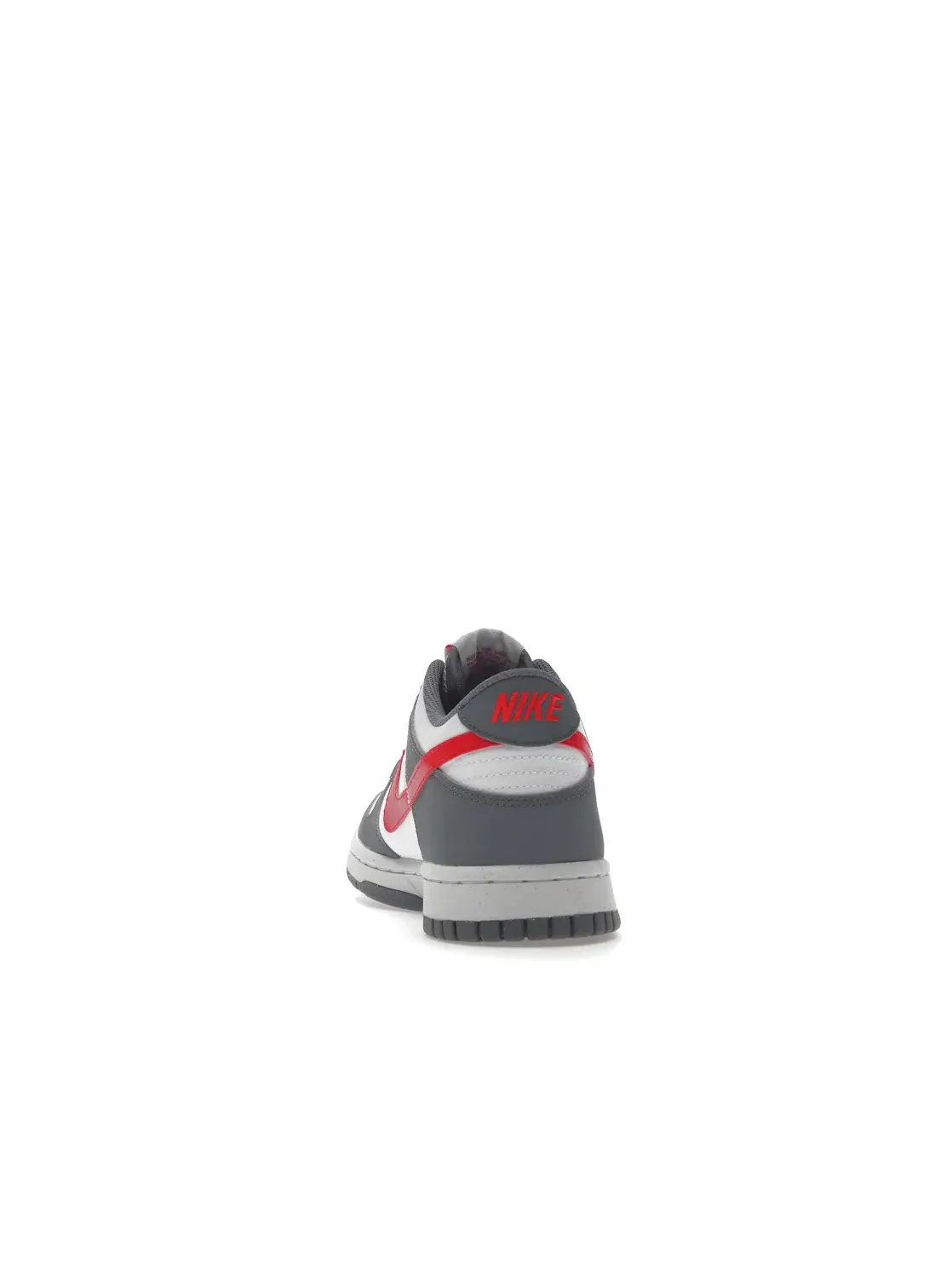 Детские кроссовки Lifestyle с контрастной расцветкой Nike Dunk Low Next Nature — изображение 4 из 4, серый светлый белый