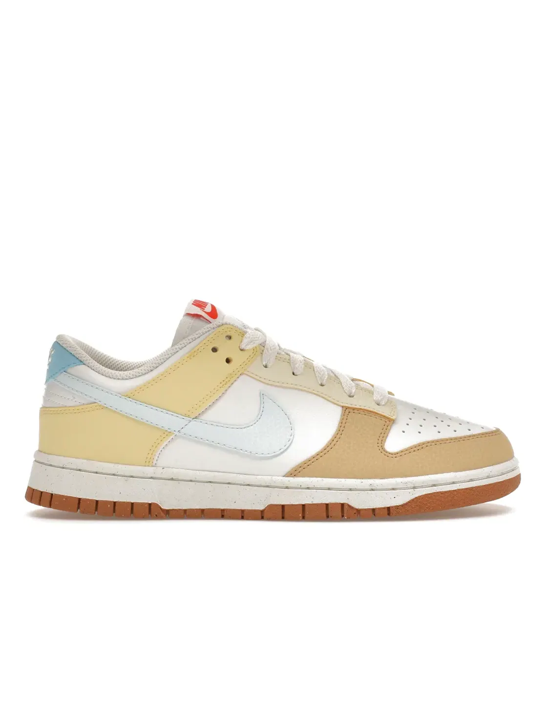 Женские кроссовки с низким вырезом Nike Dunk Low Next Nature — изображение 1 из 4