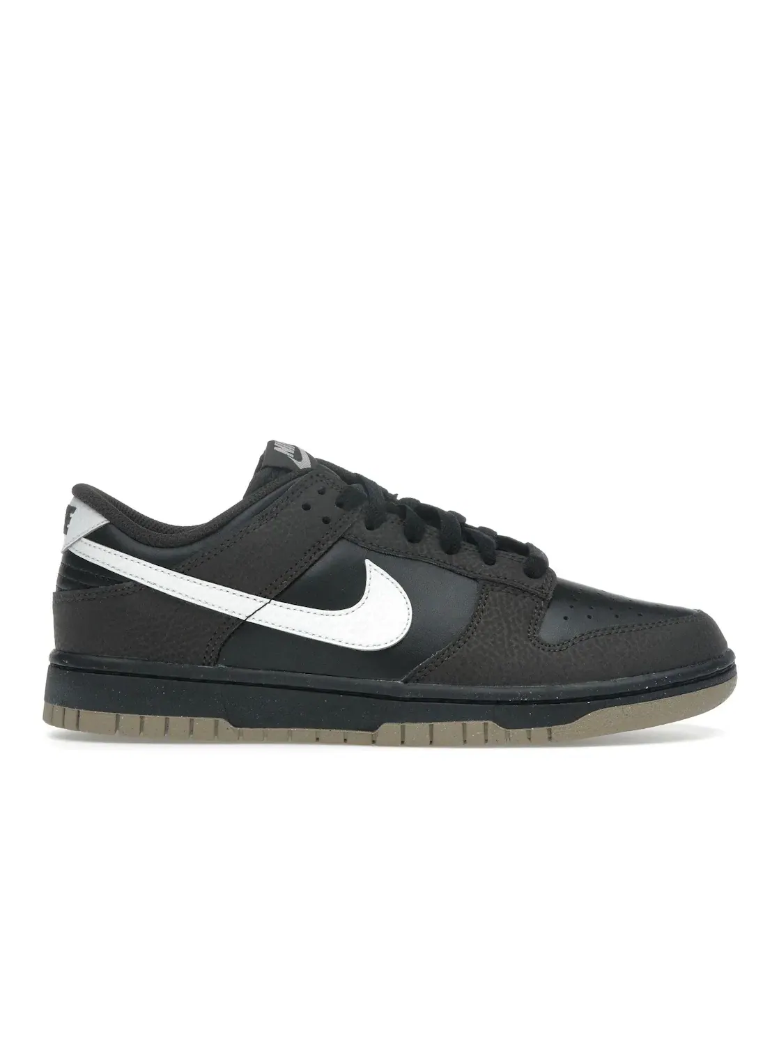 Женские кроссовки для повседневной носки Nike Dunk Low Next Nature Nike — изображение 1 из 4
