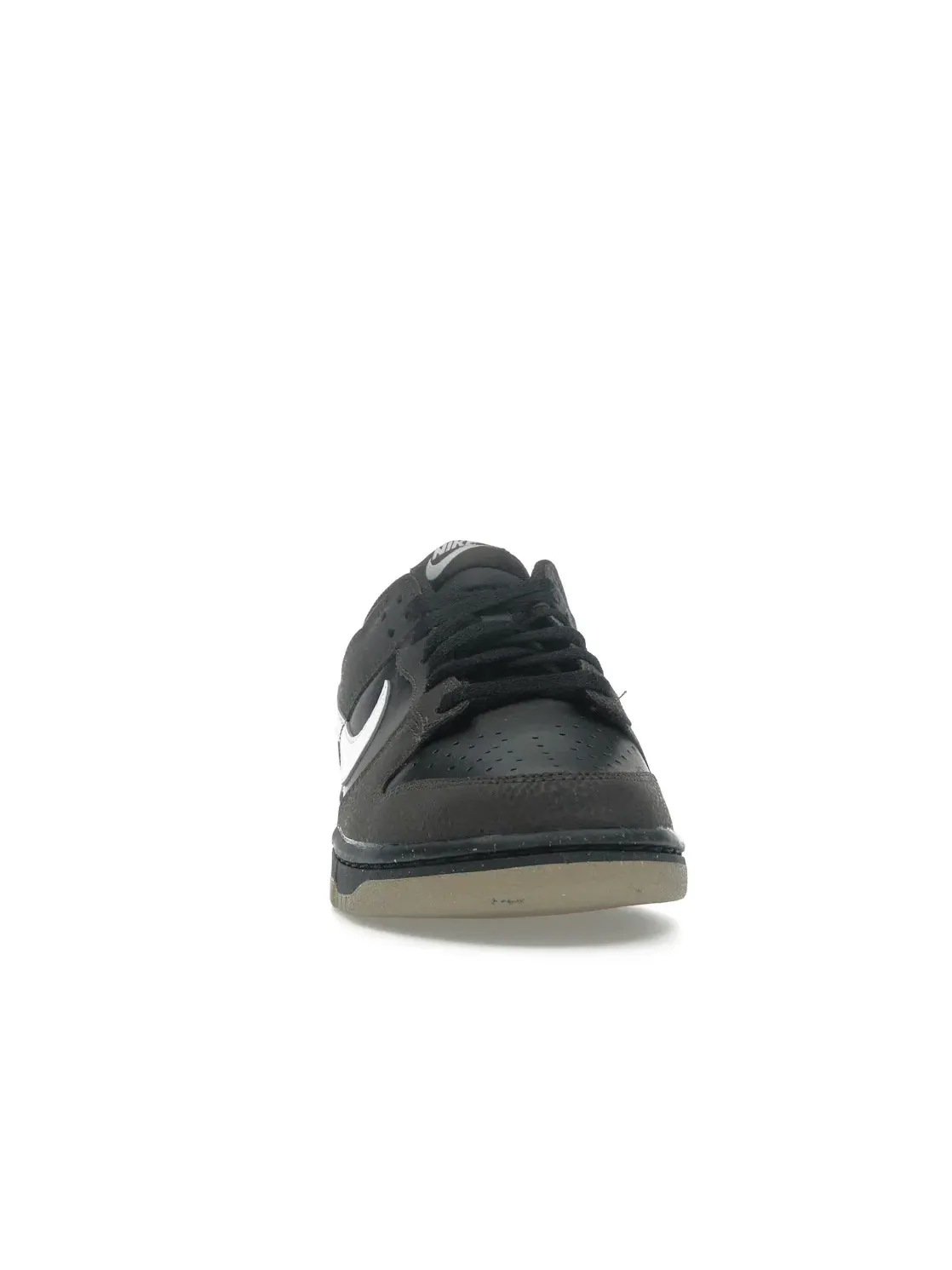 Женские кроссовки для повседневной носки Nike Dunk Low Next Nature Nike — изображение 2 из 4