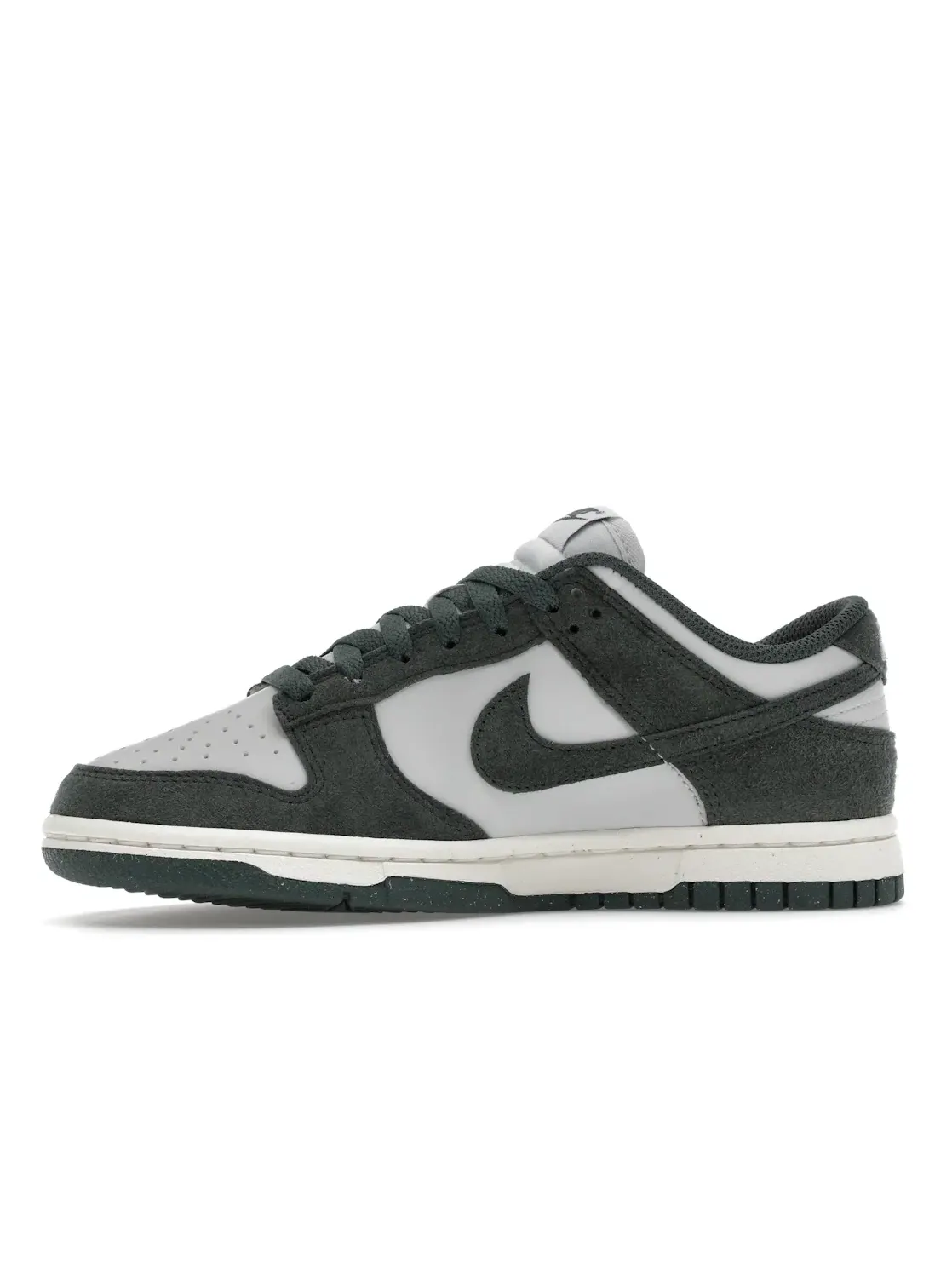 Женские кроссовки Lifestyle Nike Dunk Low Next Nature — изображение 3 из 4, винтажный зеленый//белый