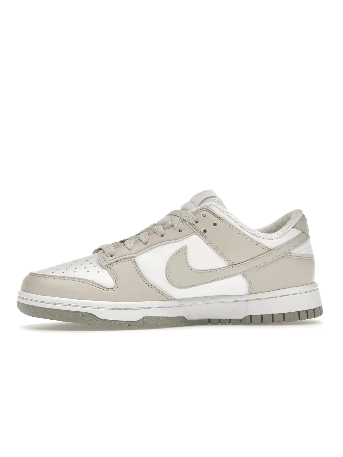 Женские кроссовки Lifestyle с цветовым блокированием Nike Dunk Low Next Nature — изображение 3 из 4, белый/светлый коричневый