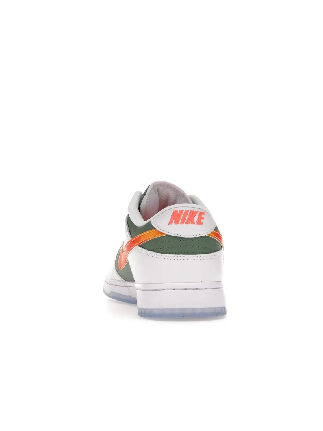 Мужские кроссовки Lifestyle Nike Dunk Low SE — изображение 4 из 4, зеленый/мульти--белый