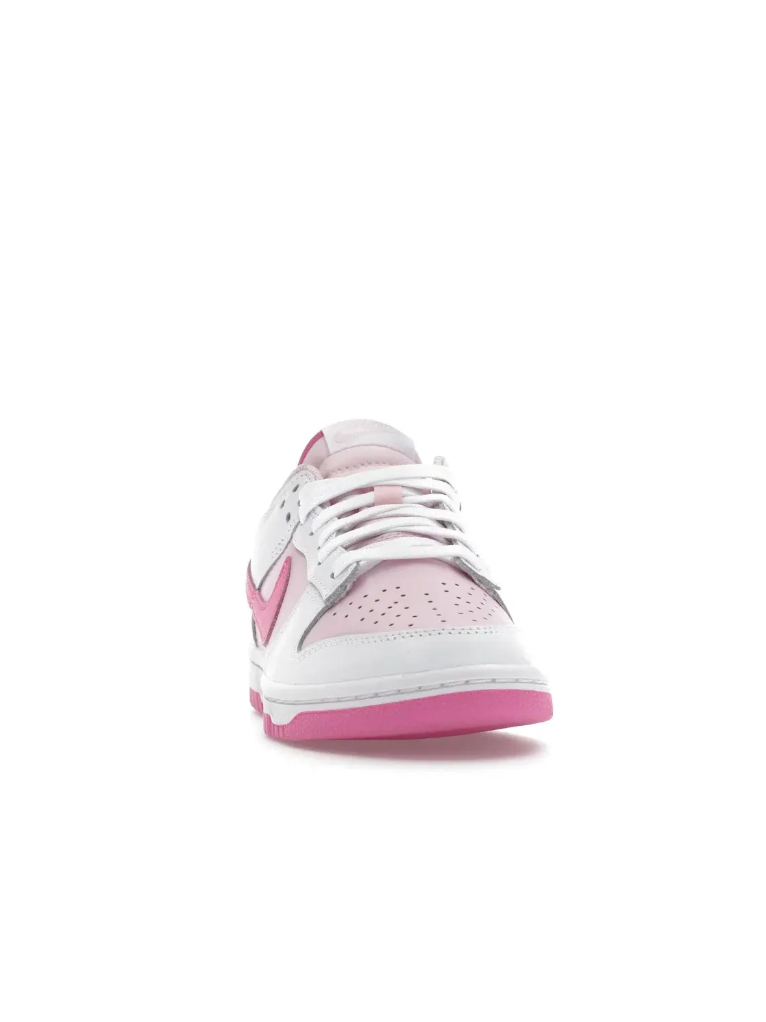 Женские кроссовки на шнуровке Nike Dunk Low — изображение 2 из 4, розовый/розовый/белый
