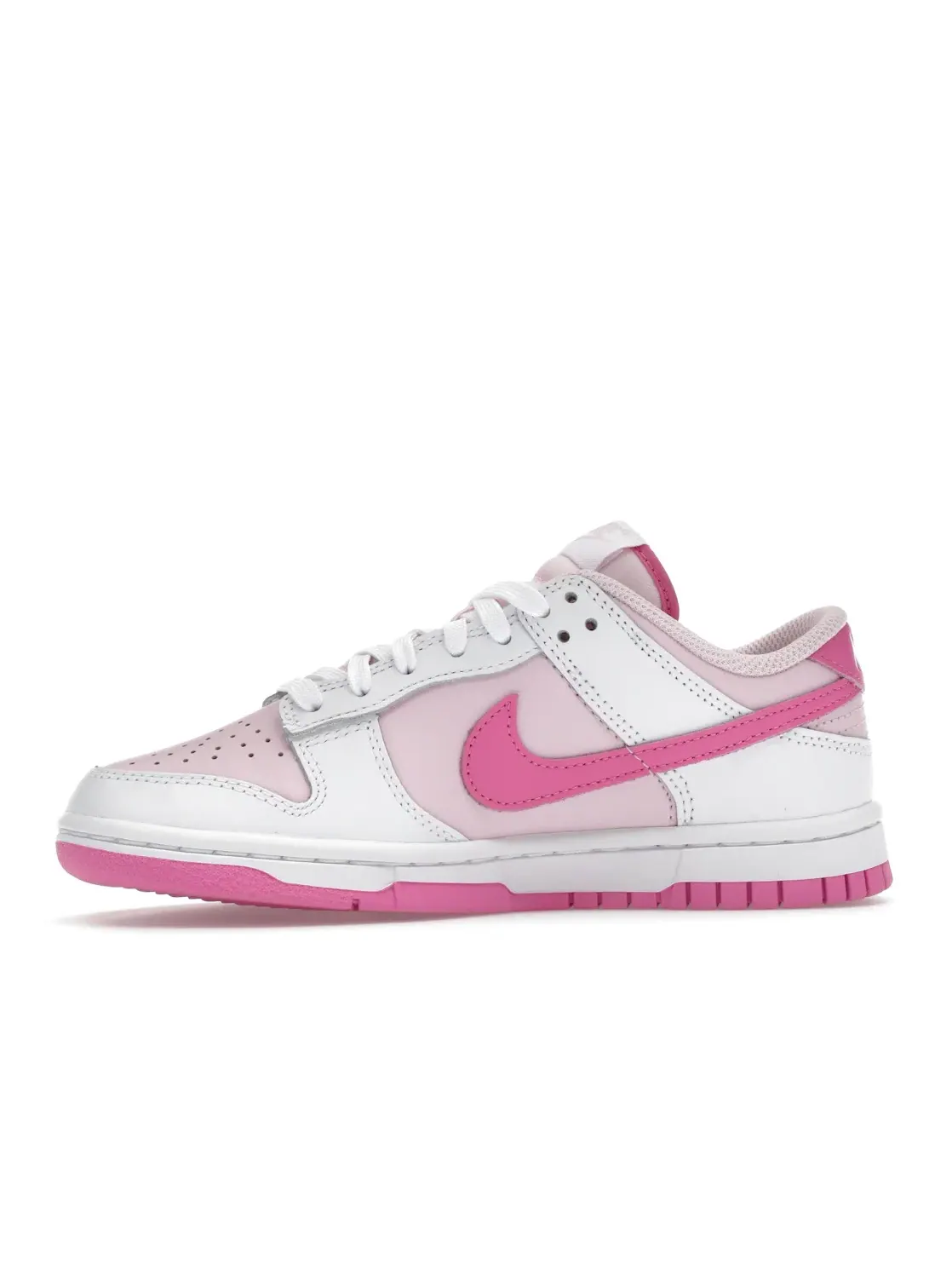 Женские кроссовки на шнуровке Nike Dunk Low — изображение 3 из 4, розовый/розовый/белый