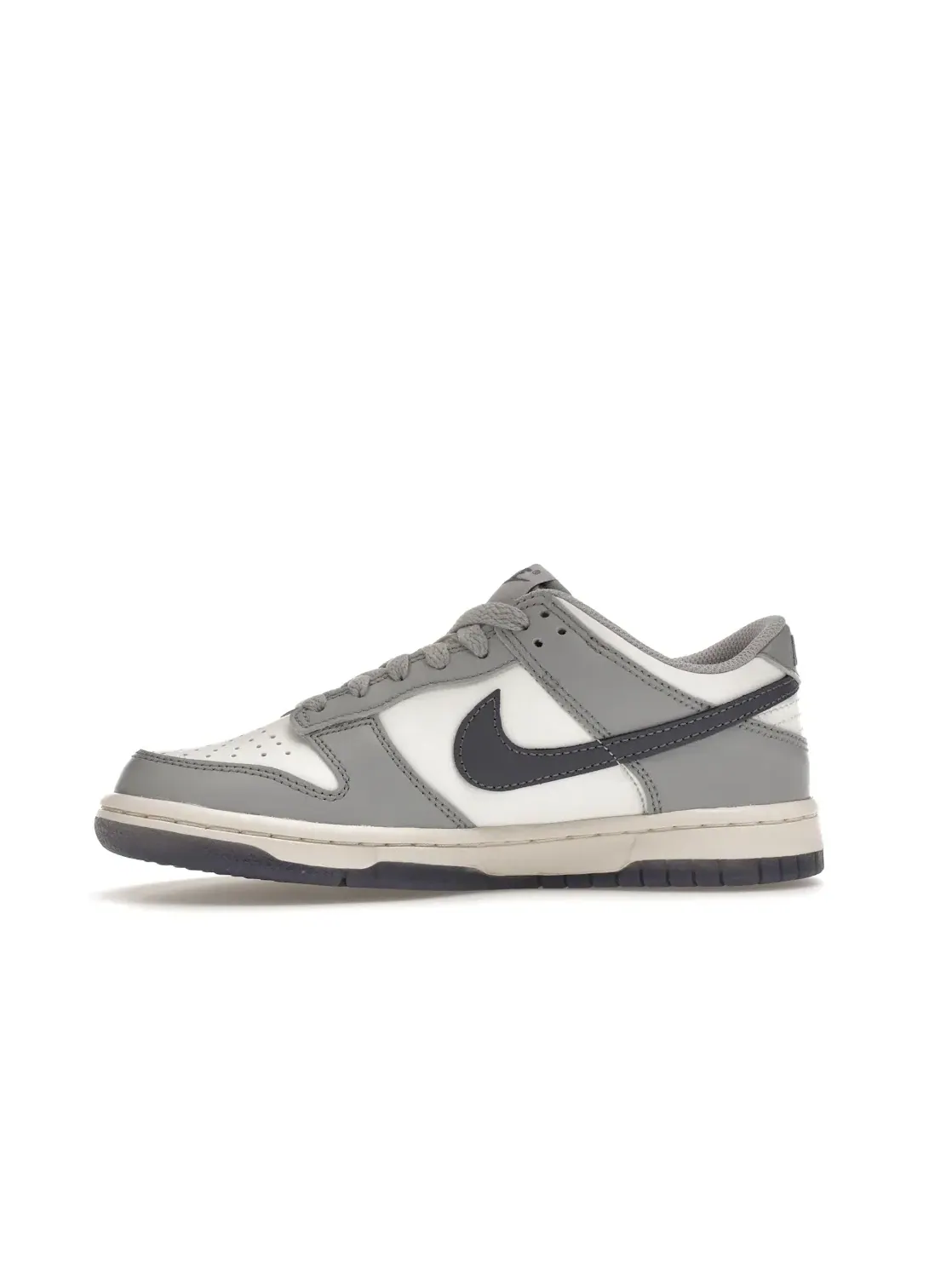 Детские кроссовки для мальчиков и девочек с низким силуэтом Nike Dunk Low Nike — изображение 3 из 4
