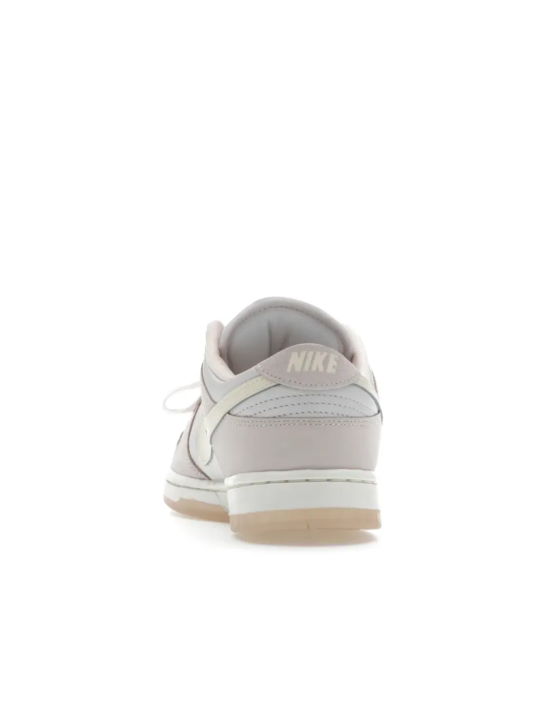 Женские кроссовки Lifestyle с замшевым верхом Nike Dunk Low Premium — изображение 4 из 4