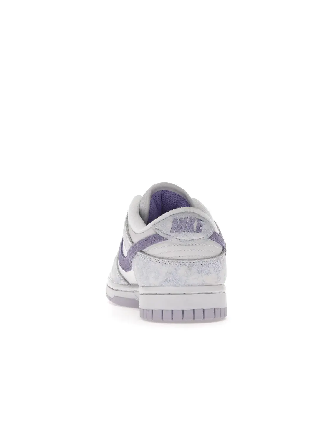 Женские кроссовки lifestyle с кожаным верхом Nike Dunk Low — изображение 4 из 4