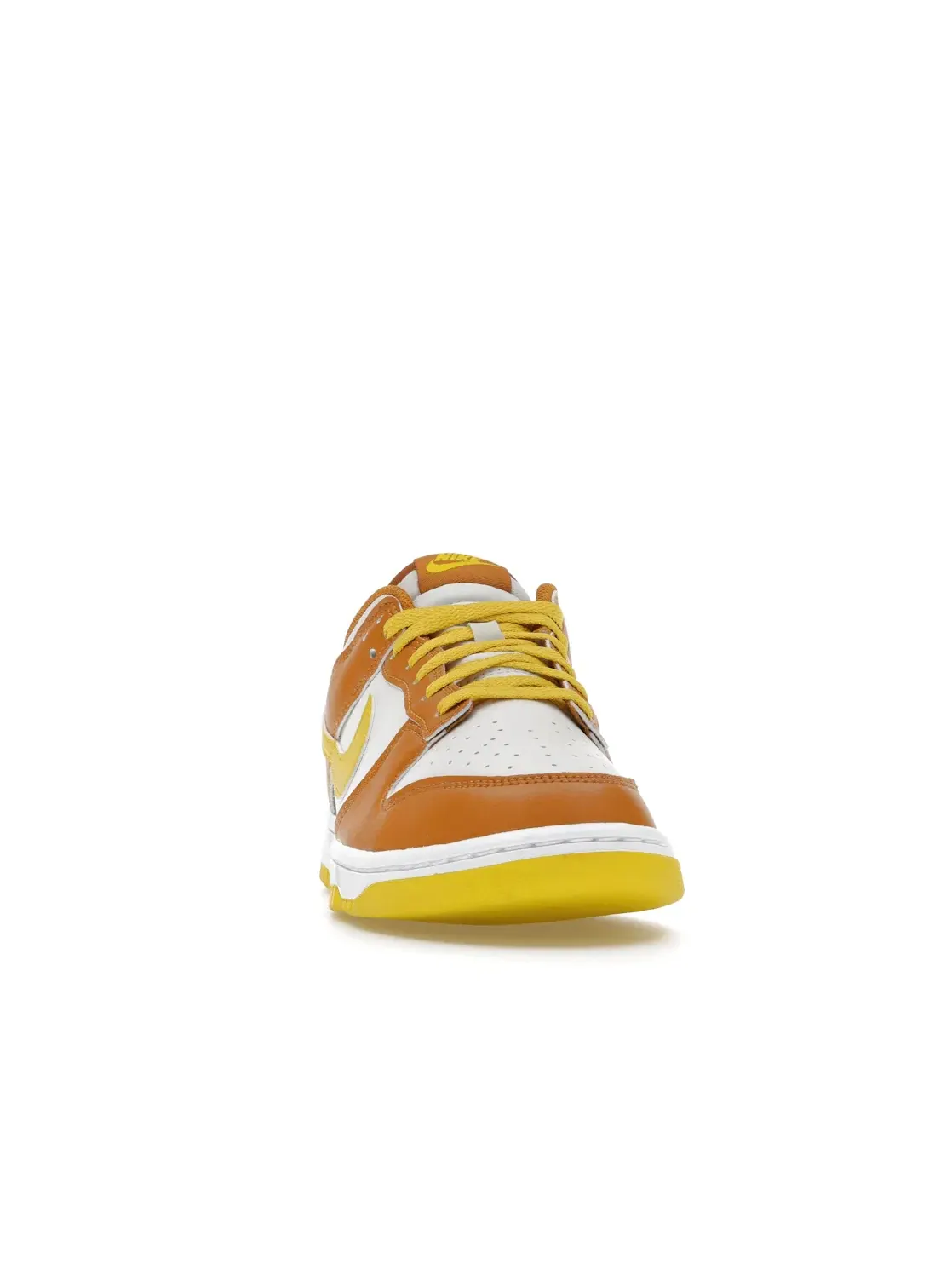 Мужские кроссовки Lifestyle Nike Dunk Low Retro — изображение 2 из 4, белый//белый/яркий