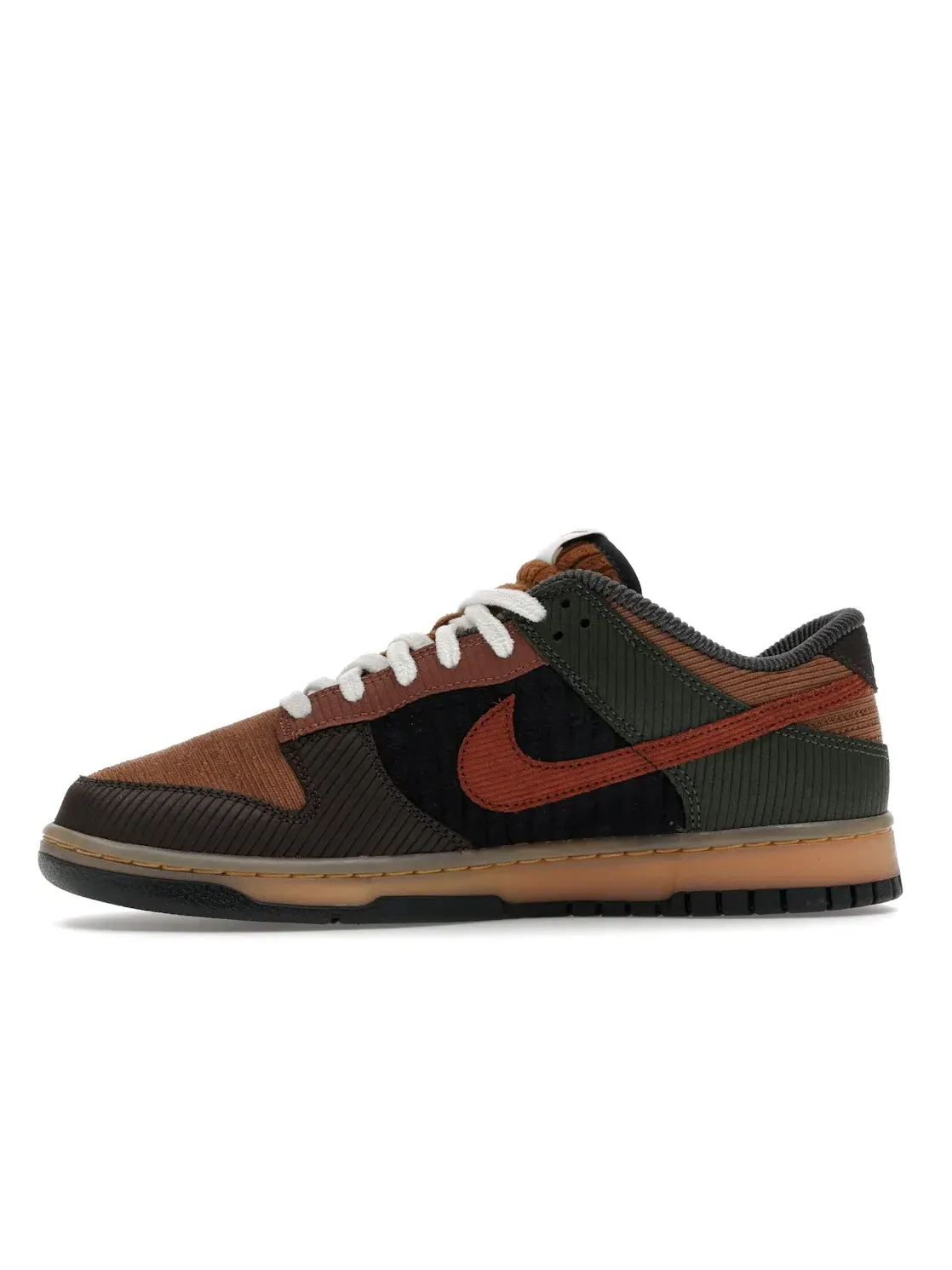 Мужские кроссовки Lifestyle Nike Dunk Low Retro Premium — изображение 3 из 4