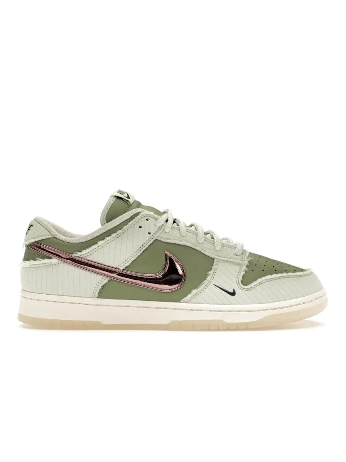 Мужские кроссовки Lifestyle Nike Dunk Low Retro PRM — изображение 1 из 4