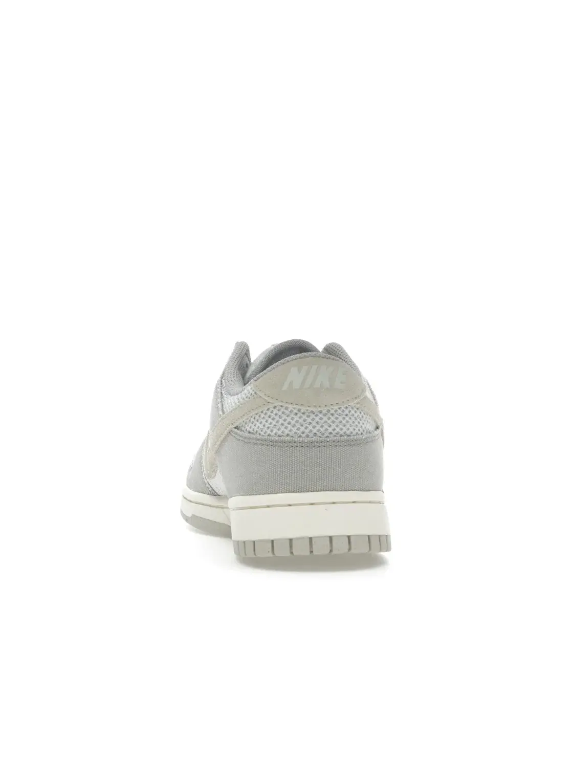 Мужские кроссовки Nike Dunk Low Retro SE — изображение 4 из 4