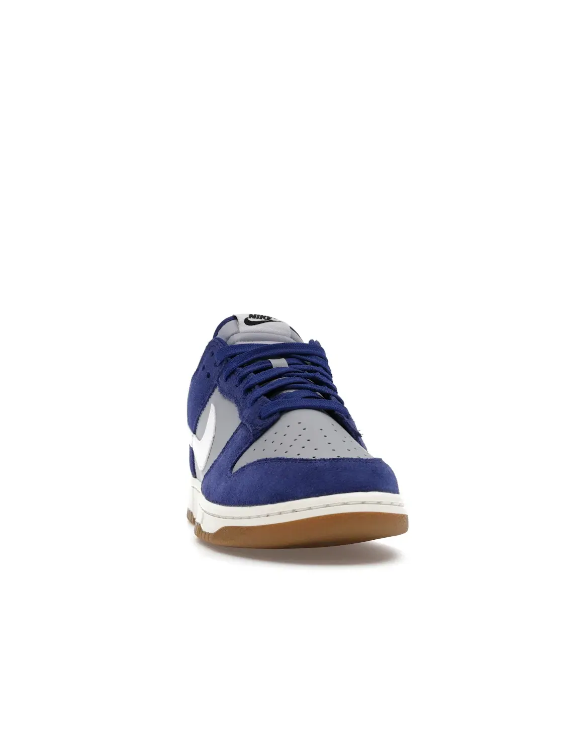 Мужские кроссовки Lifestyle Nike Dunk Low Retro SE — изображение 2 из 4