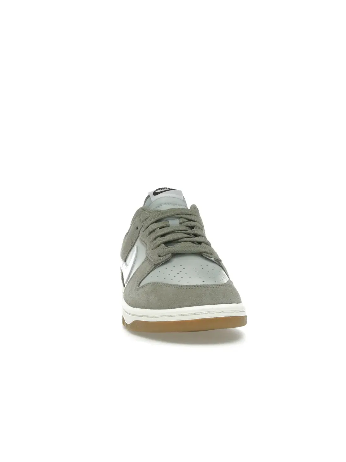 Мужские кроссовки Lifestyle Nike Dunk Low Retro SE — изображение 2 из 4