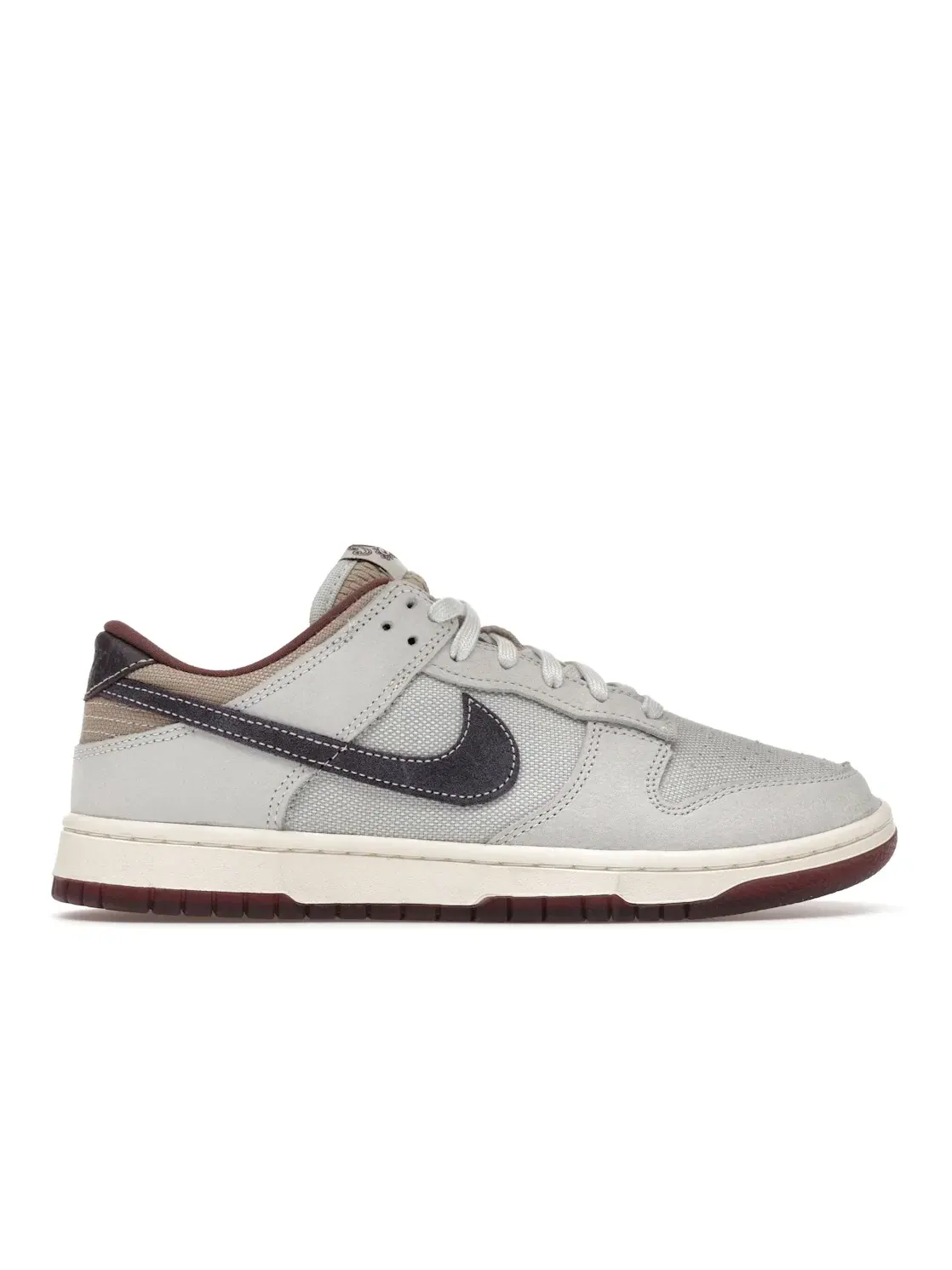 Мужские кроссовки Lifestyle Nike Dunk Low Retro SE — изображение 1 из 4, белый///темный