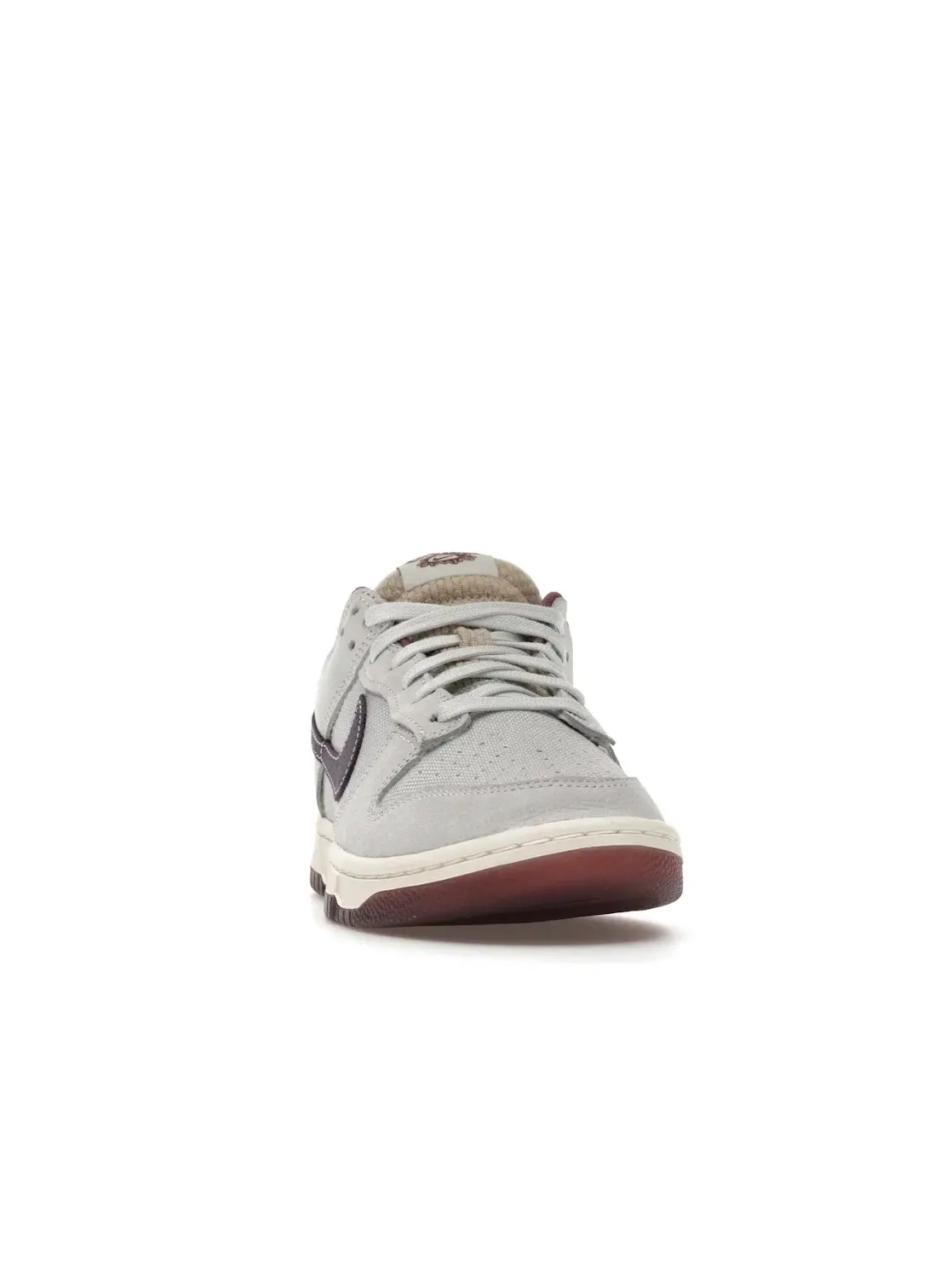 Мужские кроссовки Lifestyle Nike Dunk Low Retro SE — изображение 2 из 4, белый///темный
