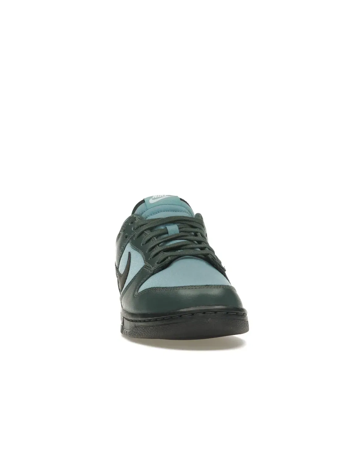 Мужские кроссовки повседневные Nike Dunk Low Retro SE — изображение 2 из 4